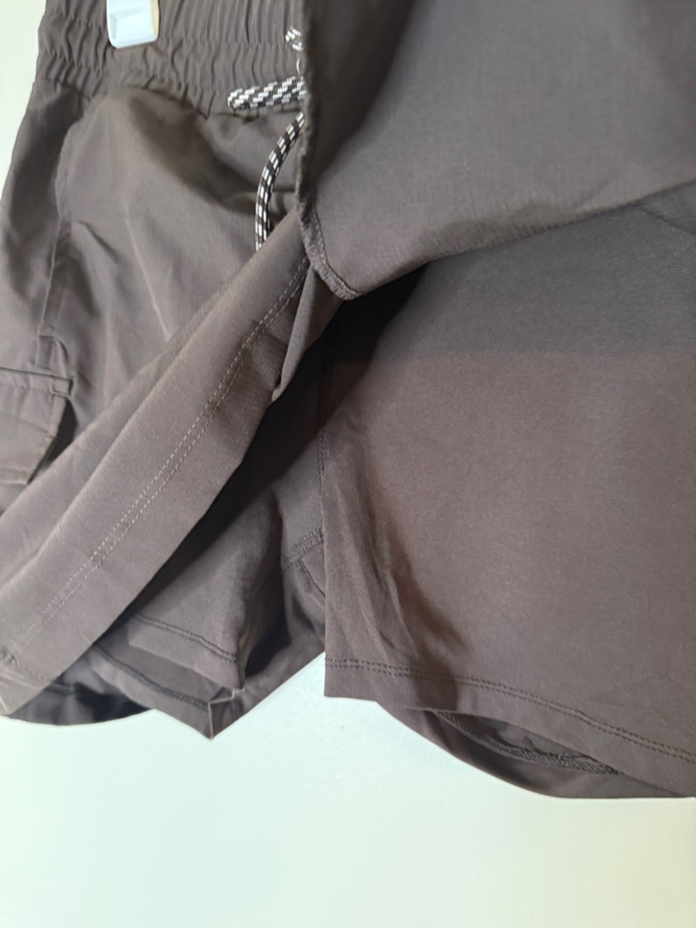 Women’s UPF 50+ Brown Cargo Skort - Picture 3 of 4